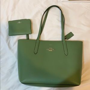 Coach Clover Midnight Leather Tote with Wristlet